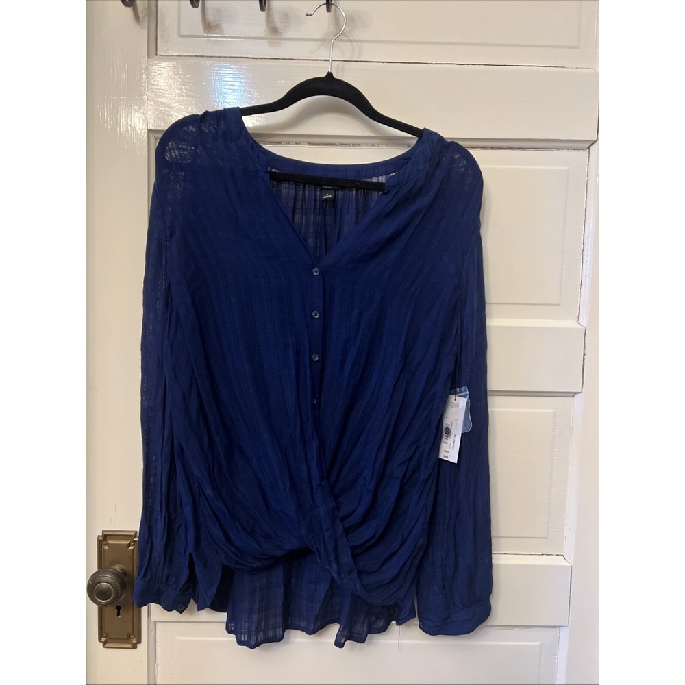 NWT A.N.A Women Lightwght Shirt Sz L Button Down Long Sleeve Blue Twisted Front
